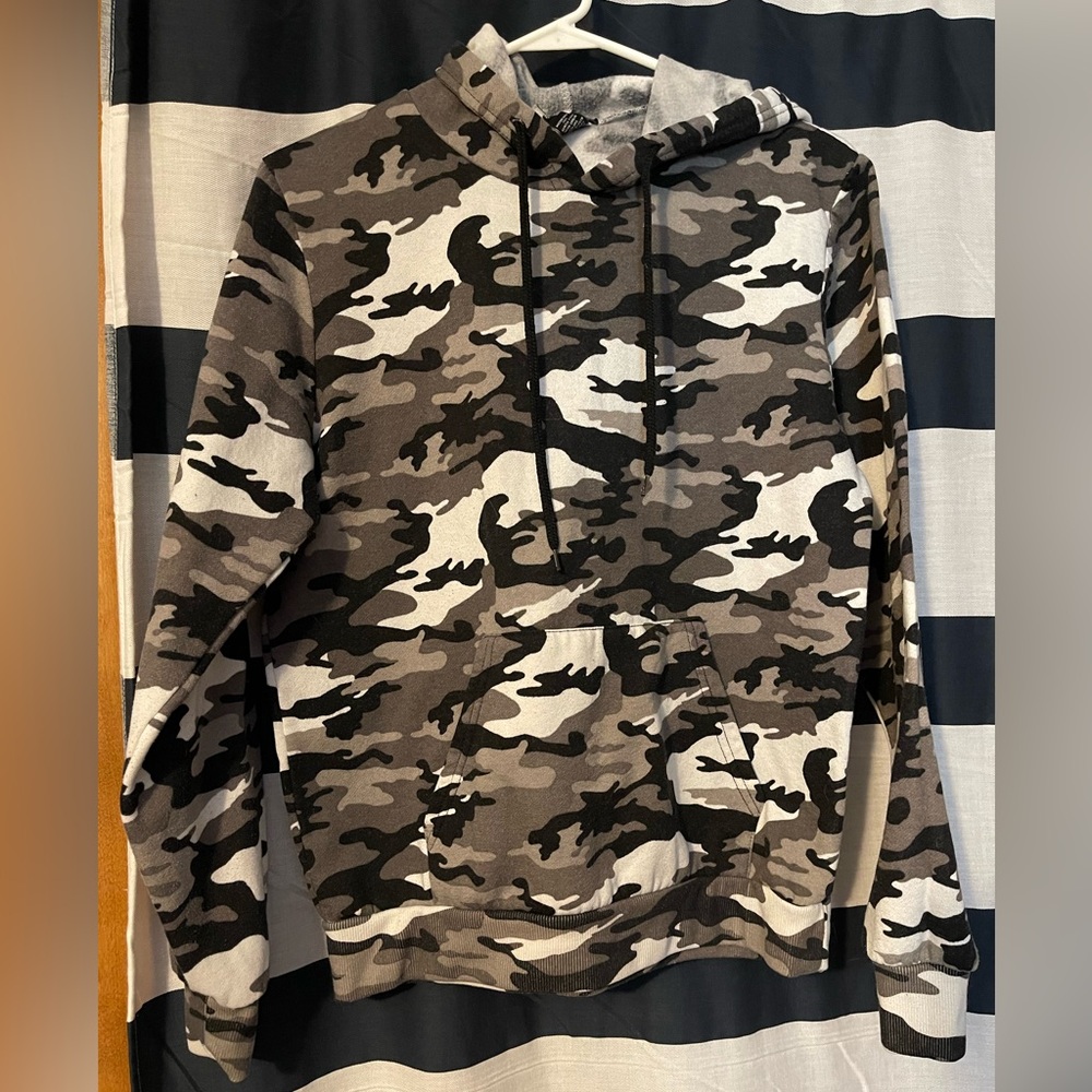 Women’s Rue 21 Hoodie